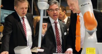 LogiMAT 2016: „Automated Item Pick“ (AIP) von Swisslog für vollautomatisiertes Leichtgut-Handling LogiMAT 2016 als Schauplatz der Innovationen