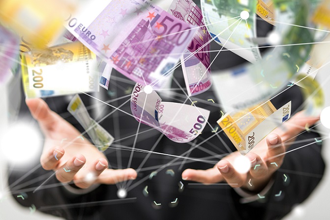 Es können einige Tipps dabei helfen, statt dem Kredit auf das Crowdfunding zu setzen. Wer Probleme hat, durch die Bank einen Kredit zu bekommen, der kann die Variante des Crowdfundings als Alternative für sich nutzen. (#01)