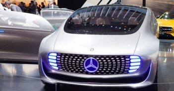 Mercedes F 015: Sieht so das Auto der Zukunft aus?