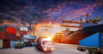 Die Herausforderungen in der Transportwelt Die Herausforderungen in der Transportwelt ( Foto: Shutterstock- Travel mania )