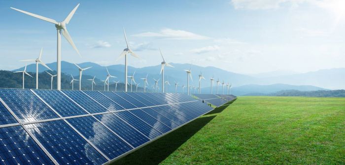 Windkraft übertrifft Solarenergie um das 25-Fache (Foto: AdobeStock - jamesteohart 551471630)
