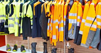 Strauss investiert in modernisierte Logistik für nachhaltige Effizienzsteigerung Strauss investiert in modernisierte Logistik für nachhaltige (Foto: AdobeStock 310845853 Sergey Ryzhov)
