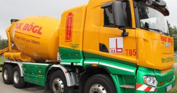 Nachhaltige Innovation: Max Bögl führt E-Fahrmischer ein Max Bögl revolutioniert die Bauindustrie mit (Foto: Firmengruppe Max Bögl. Jürgen Kotzbauer)