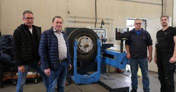 Bear-Machines präsentiert die Vorteile der Bear-Cut auf der transport logistic (Foto: Bear-Machines GmbH)