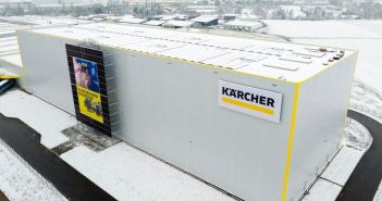 Kärcher eröffnet vollautomatisiertes Hochregallager für (Foto: Benjamin Beytekin)