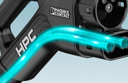 Flüssigkeitsgekühlte HPC-Ladestecker: 12 Varianten für (Foto: Phoenix Contact GmbH & Co. KG)