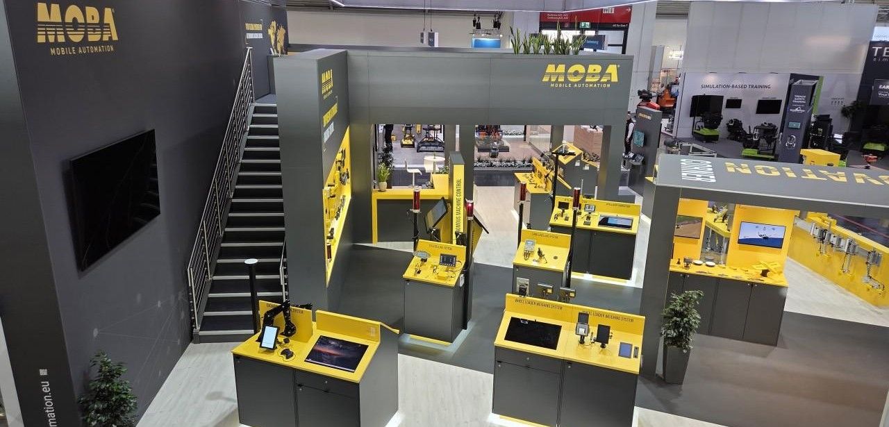 Dual-RTK-GNSS und IMU-6 ermöglichen extrem genaue Positionsbestimmung in Echtzeit MOBA AG präsentiert hochpräzise moderne Automatisierungslösungen und intelligente (Foto: MOBA Mobile Automation AG)
