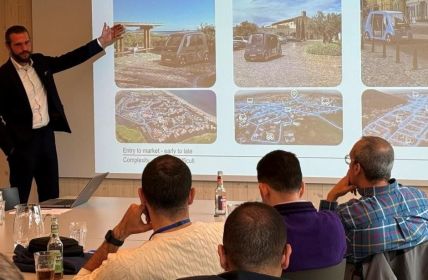 Ägyptische Delegation besucht CADFEM für digitale Zwillinge und (Foto: CADFEM Germany GmbH)