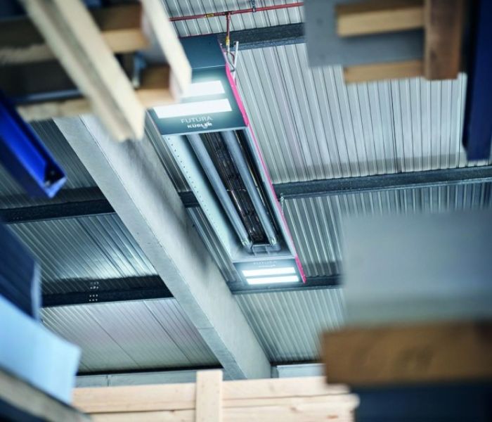 Multi-Energie-Infrarotheizung FUTURA (Foto: Quelle: K&Uuml;BLER GmbH Energiesparende Hallenheizungen)