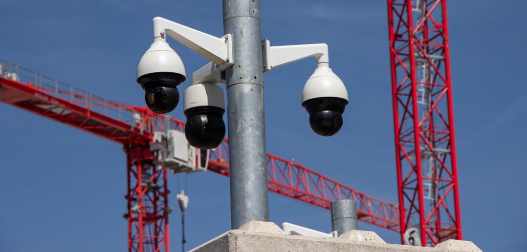 Wenn Baustellen, Lagerflächen und Umschlagplätze zur Sicherheitslücke werden (Foto: AdobeStock - Yahor - 1519886634)